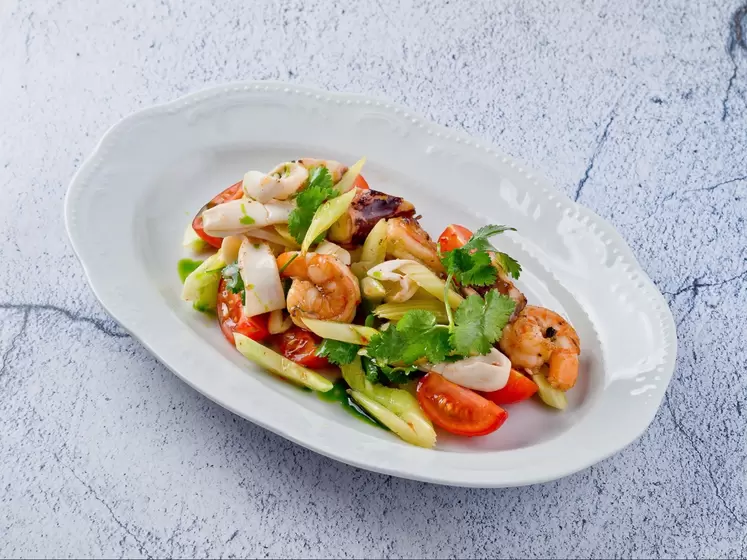 Лигурийский салат с морепродуктами