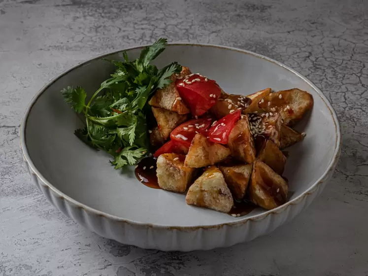 Салат из баклажанов с томатами