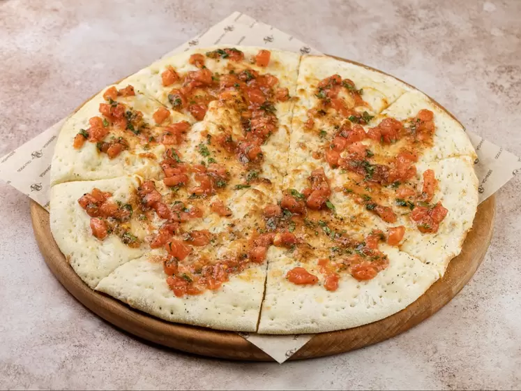 Фокачча с вялеными томатами