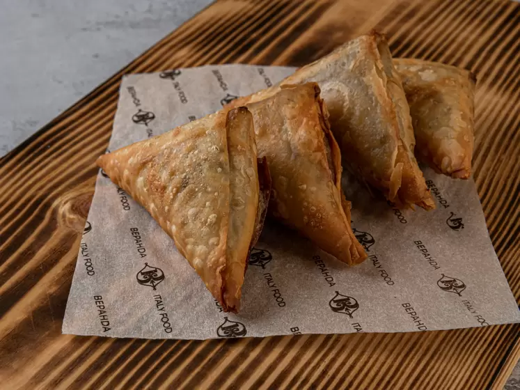 Панцеротти с морепродуктами