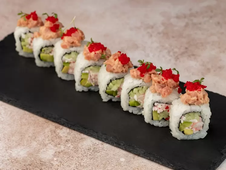 Ролл тартар с тунцом